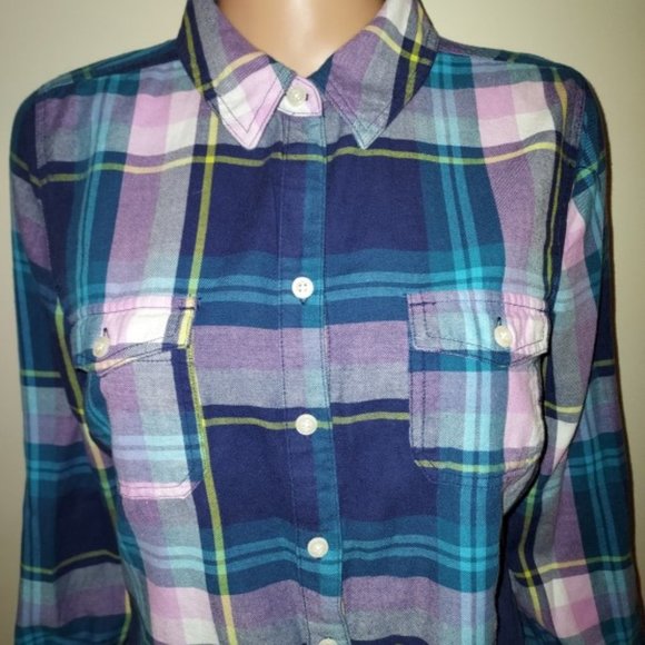 Old Navy Multi Plaid Long Sleeve Front Pockets Button Down Shirt Size M NWOT - Picture 2 of 4